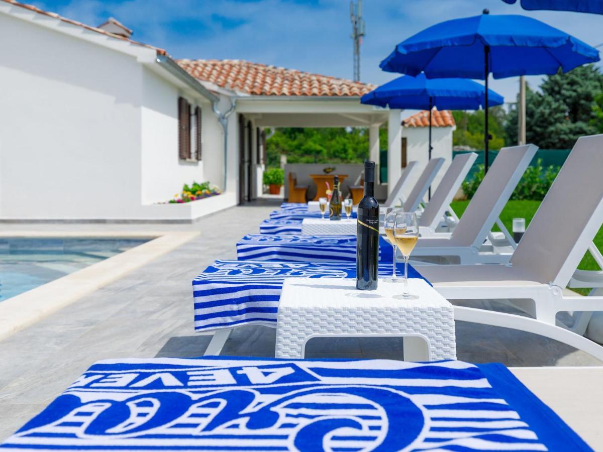 Holiday Home Casa Gverino Plomin Exterior foto