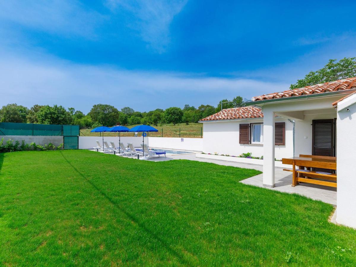 Holiday Home Casa Gverino Plomin Exterior foto